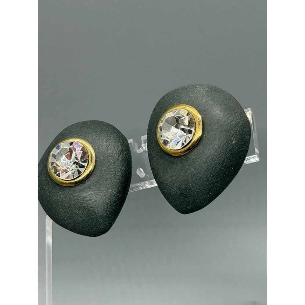 Vintage Tear Drop Faceted Glass Center Stone Clip On Earrings Black Gold Tone